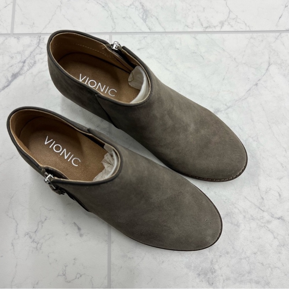 Vionic Serena Suede Ankle Boots in Gray Size 6 - Picture 3 of 13